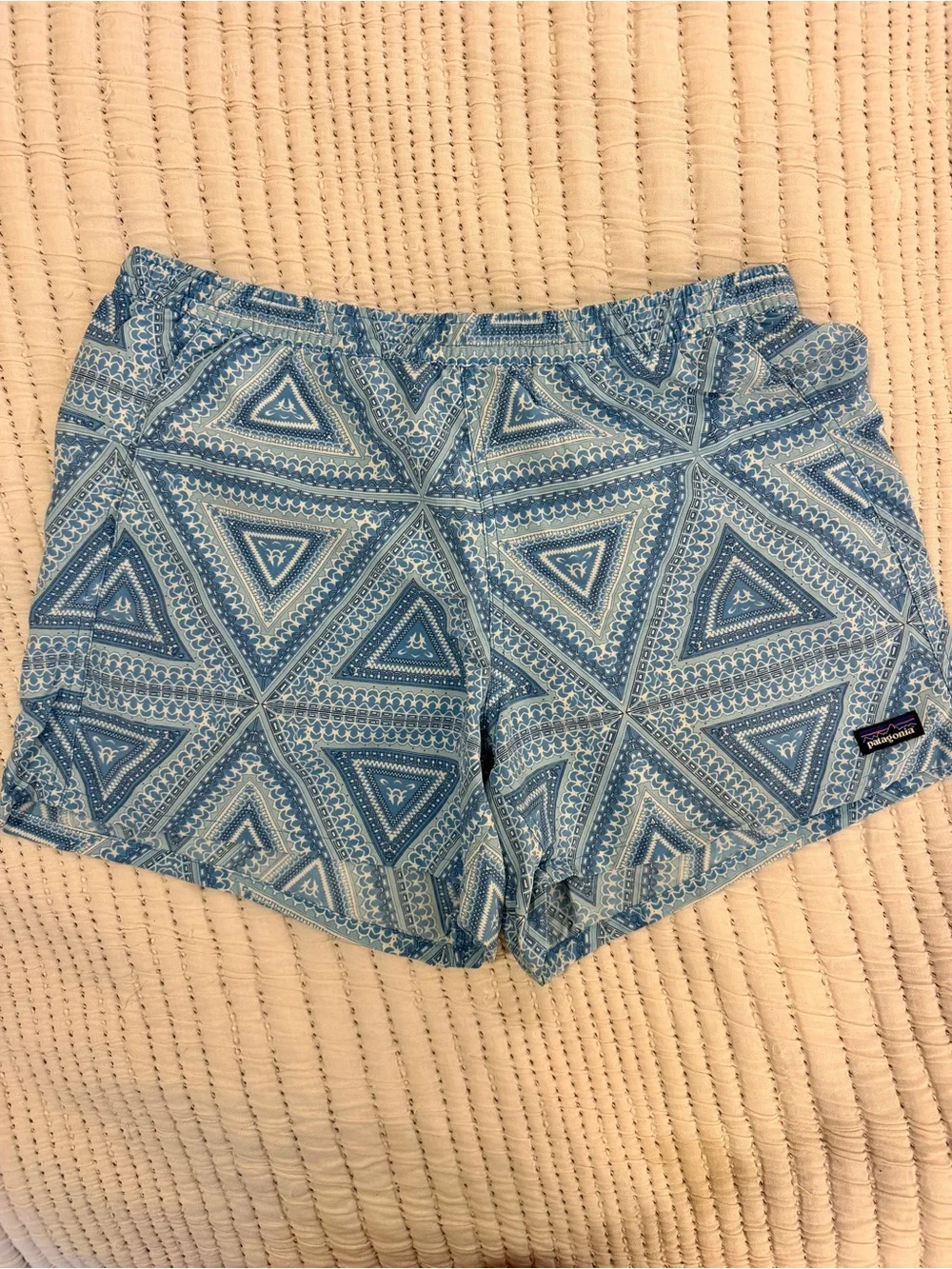 Patagonia Baggies in Blue Geo Print - 5in inseam - Picture 2 of 8